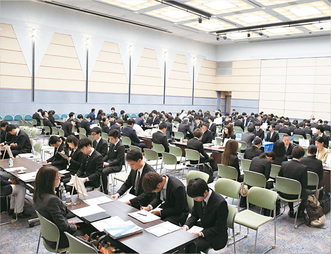 学校主催企業説明会 イメージ